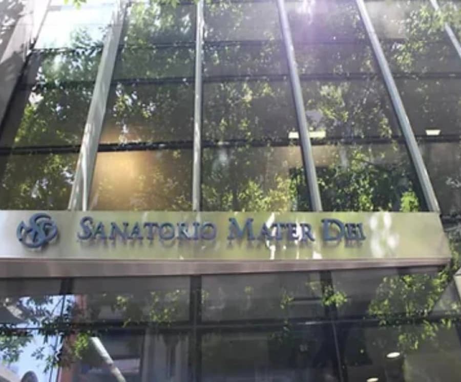 Мы работаем с лучшими клиниками Мы работаем с лучшими клиниками